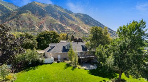 Tiny photo for 19 N LONE PEAK DR, Alpine, UT 84004 (MLS # 2115239)