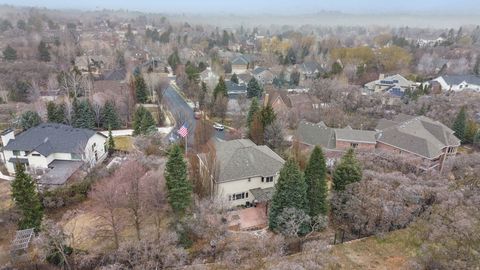 Tiny photo for 1296 E OAKWOOD CIR N, Alpine, UT 84004 (MLS # 2141746)