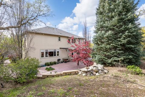 Tiny photo for 1296 E OAKWOOD CIR N, Alpine, UT 84004 (MLS # 2141746)