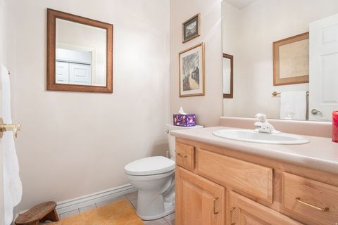 Tiny photo for 1296 E OAKWOOD CIR N, Alpine, UT 84004 (MLS # 2141746)