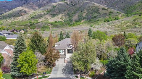 Tiny photo for 1296 E OAKWOOD CIR N, Alpine, UT 84004 (MLS # 2141746)