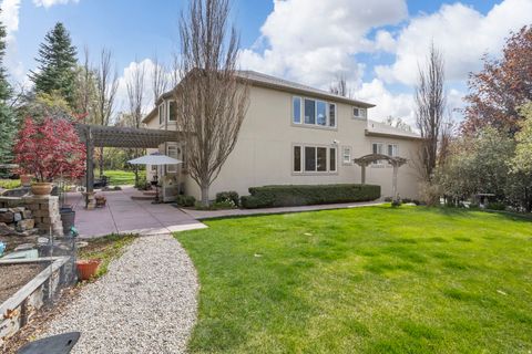 Tiny photo for 1296 E OAKWOOD CIR N, Alpine, UT 84004 (MLS # 2141746)