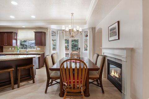 Tiny photo for 1296 E OAKWOOD CIR N, Alpine, UT 84004 (MLS # 2141746)