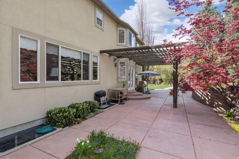 Tiny photo for 1296 E OAKWOOD CIR N, Alpine, UT 84004 (MLS # 2141746)