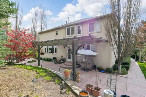 Tiny photo for 1296 E OAKWOOD CIR N, Alpine, UT 84004 (MLS # 2141746)
