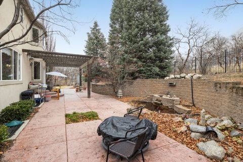 Tiny photo for 1296 E OAKWOOD CIR N, Alpine, UT 84004 (MLS # 2141746)