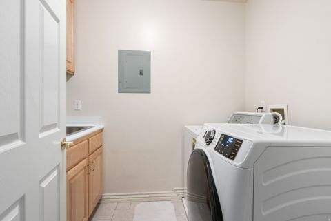 Tiny photo for 1296 E OAKWOOD CIR N, Alpine, UT 84004 (MLS # 2141746)