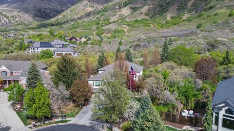 Tiny photo for 1296 E OAKWOOD CIR N, Alpine, UT 84004 (MLS # 2141746)