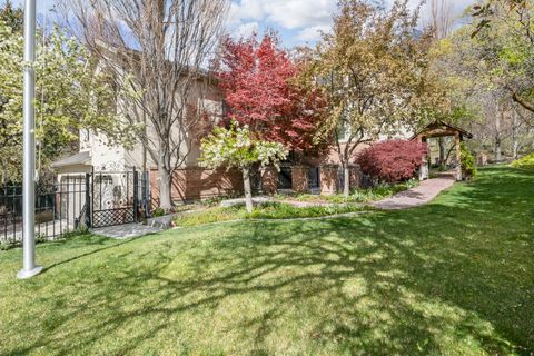 Tiny photo for 1296 E OAKWOOD CIR N, Alpine, UT 84004 (MLS # 2141746)