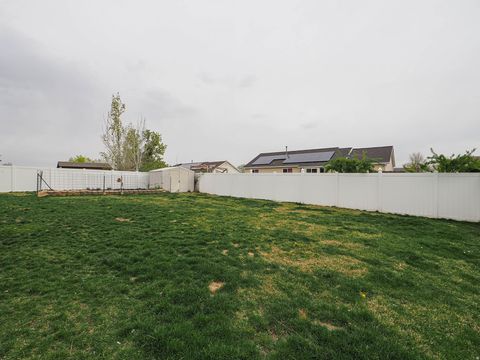 Tiny photo for 7335 S QUARTZ HILL DR, West Jordan, UT 84081 (MLS # 2147256)