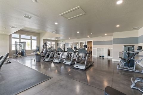 Tiny photo for 1812 W PARKVIEW DR S, Syracuse, UT 84075 (MLS # 2160992)