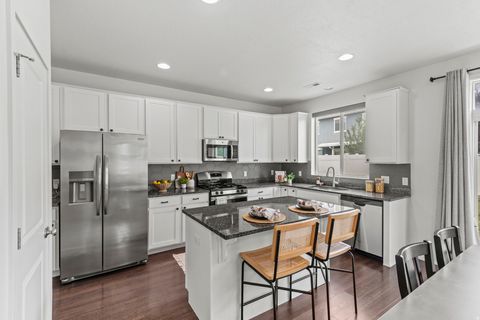 Tiny photo for 1812 W PARKVIEW DR S, Syracuse, UT 84075 (MLS # 2160992)