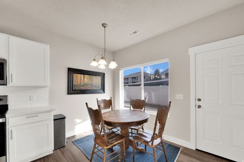 Tiny photo for 462 E LONDON WAY #30, Clearfield, UT 84015 (MLS # 2139402)