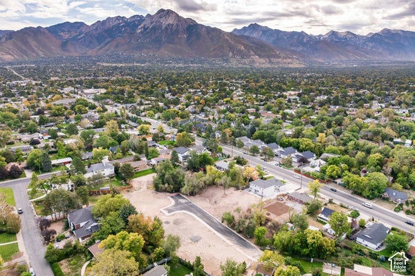 ADDRESS PRIVATE, MURRAY, UT  - Image 09912a7f21259ea1fcad4c8a51dc135b/448677651