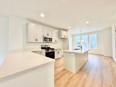 Tiny photo for 1650 N MAIN ST, Layton, UT 84041 (MLS # 2137452)