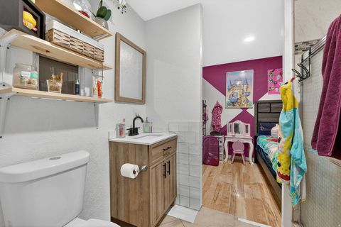 Tiny photo for 188 EXCALIBUR ST #187, North Salt Lake, UT 84054 (MLS # 2137635)