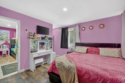 Tiny photo for 188 EXCALIBUR ST #187, North Salt Lake, UT 84054 (MLS # 2137635)