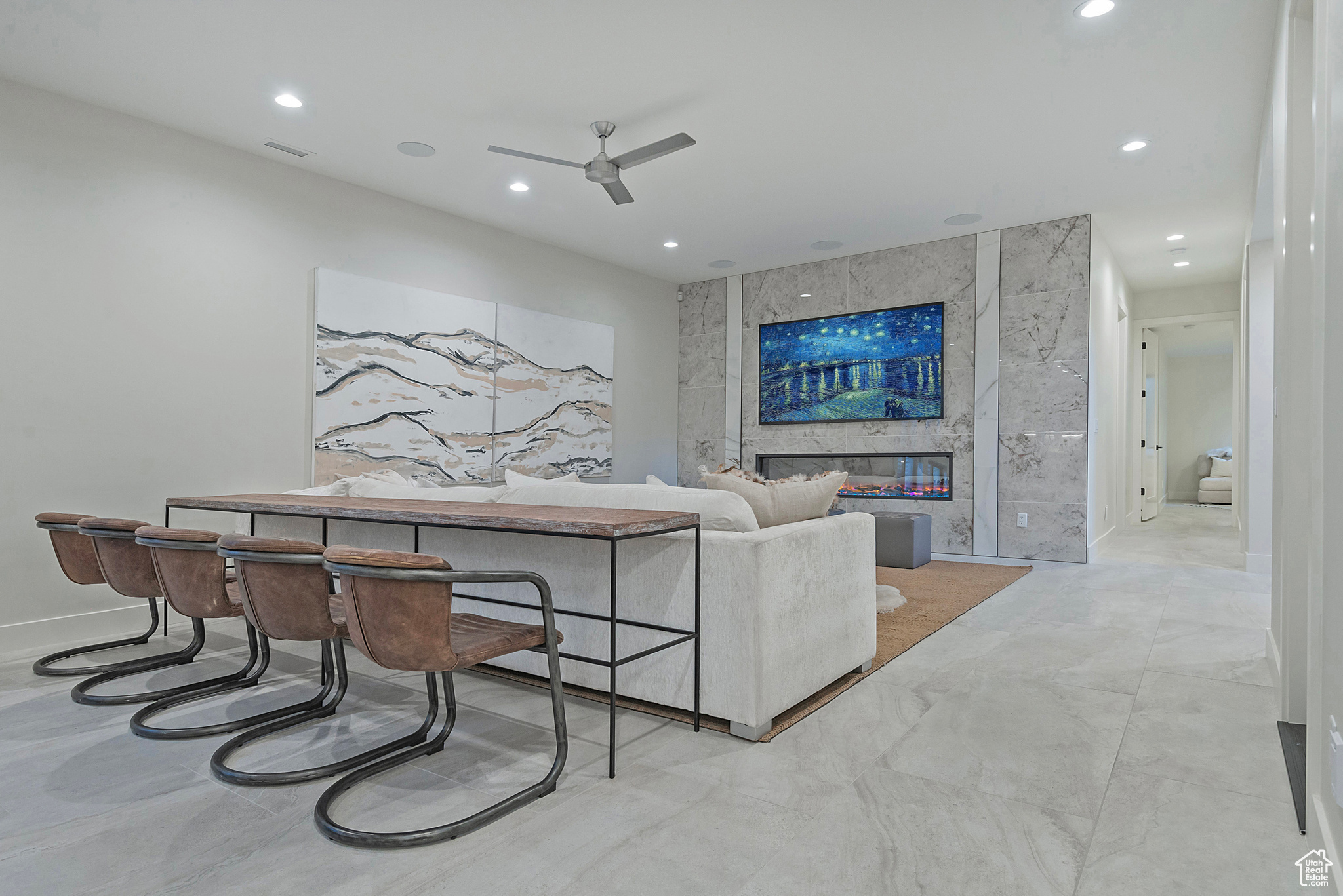 CREEKSIDE - Residential