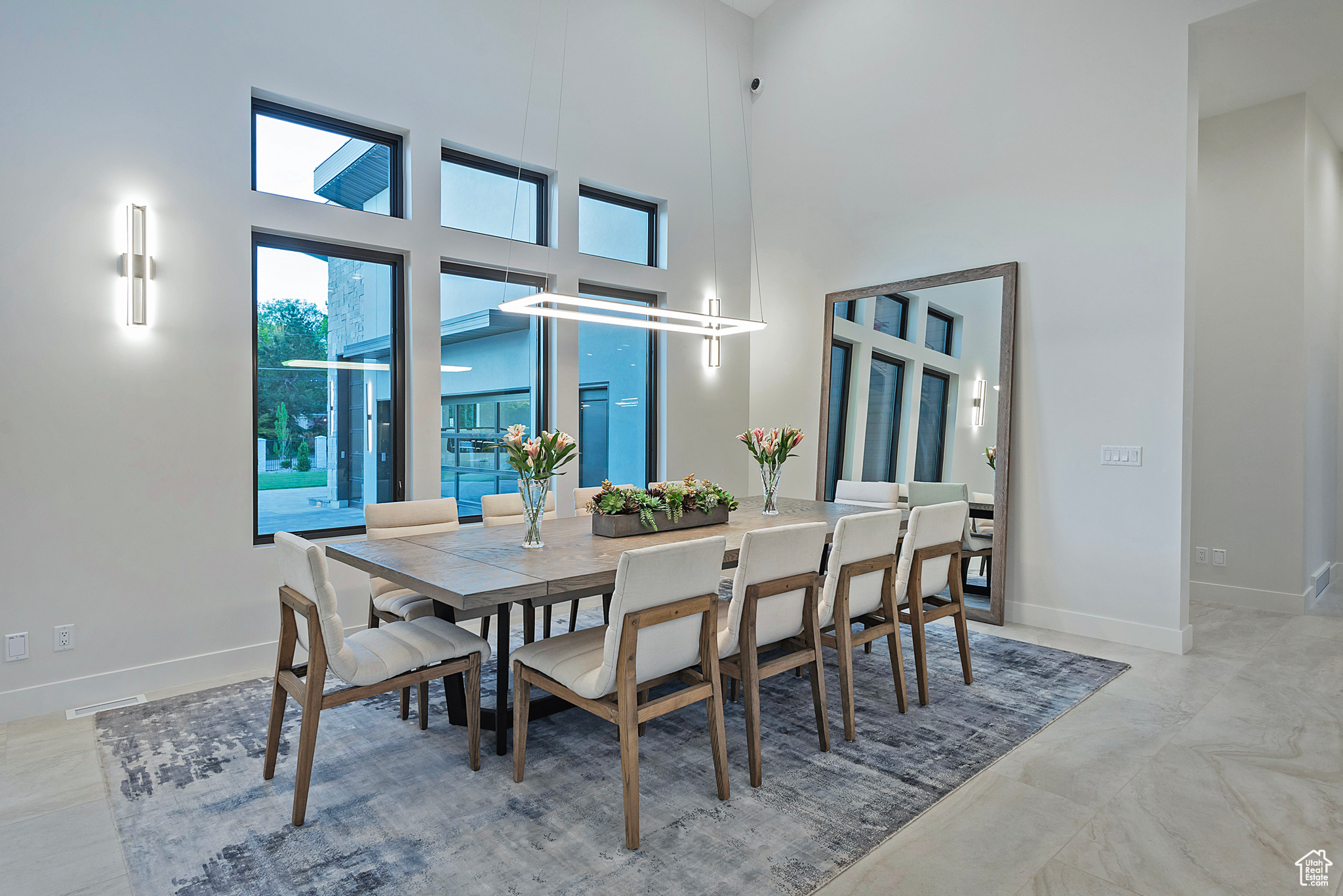 CREEKSIDE - Residential