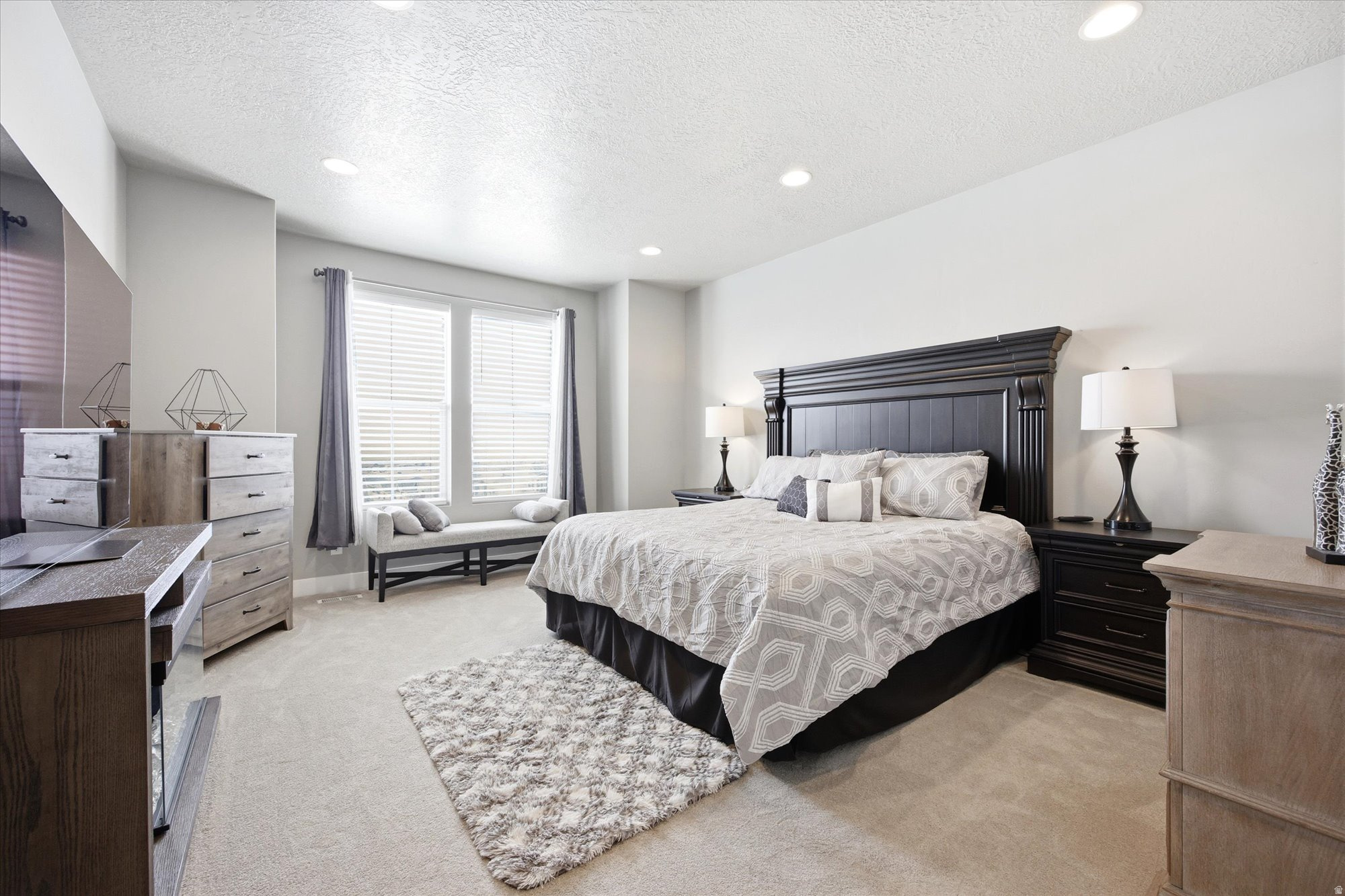 SOMMERGLEN HGHTS 414 - Residential