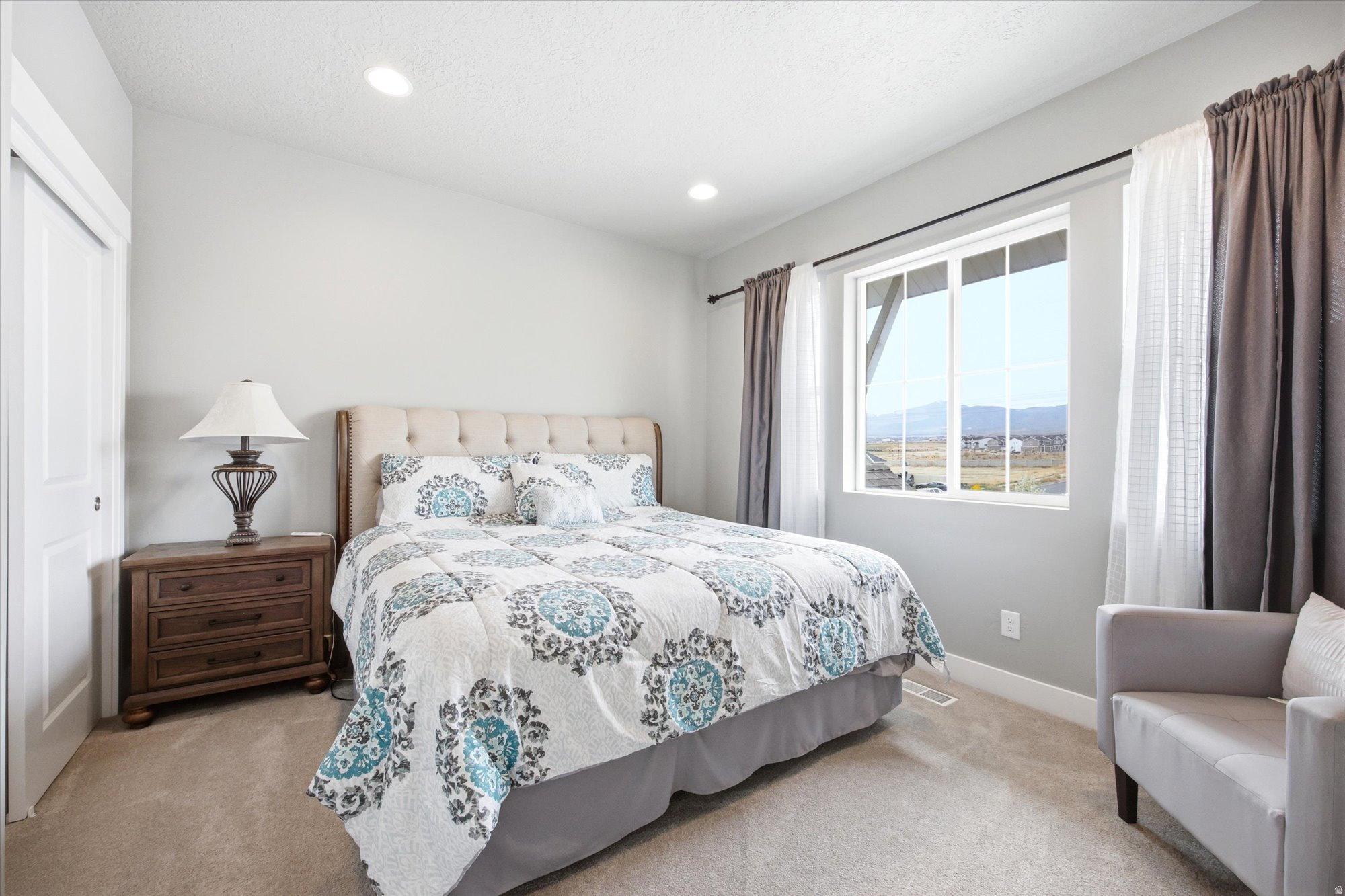 SOMMERGLEN HGHTS 414 - Residential