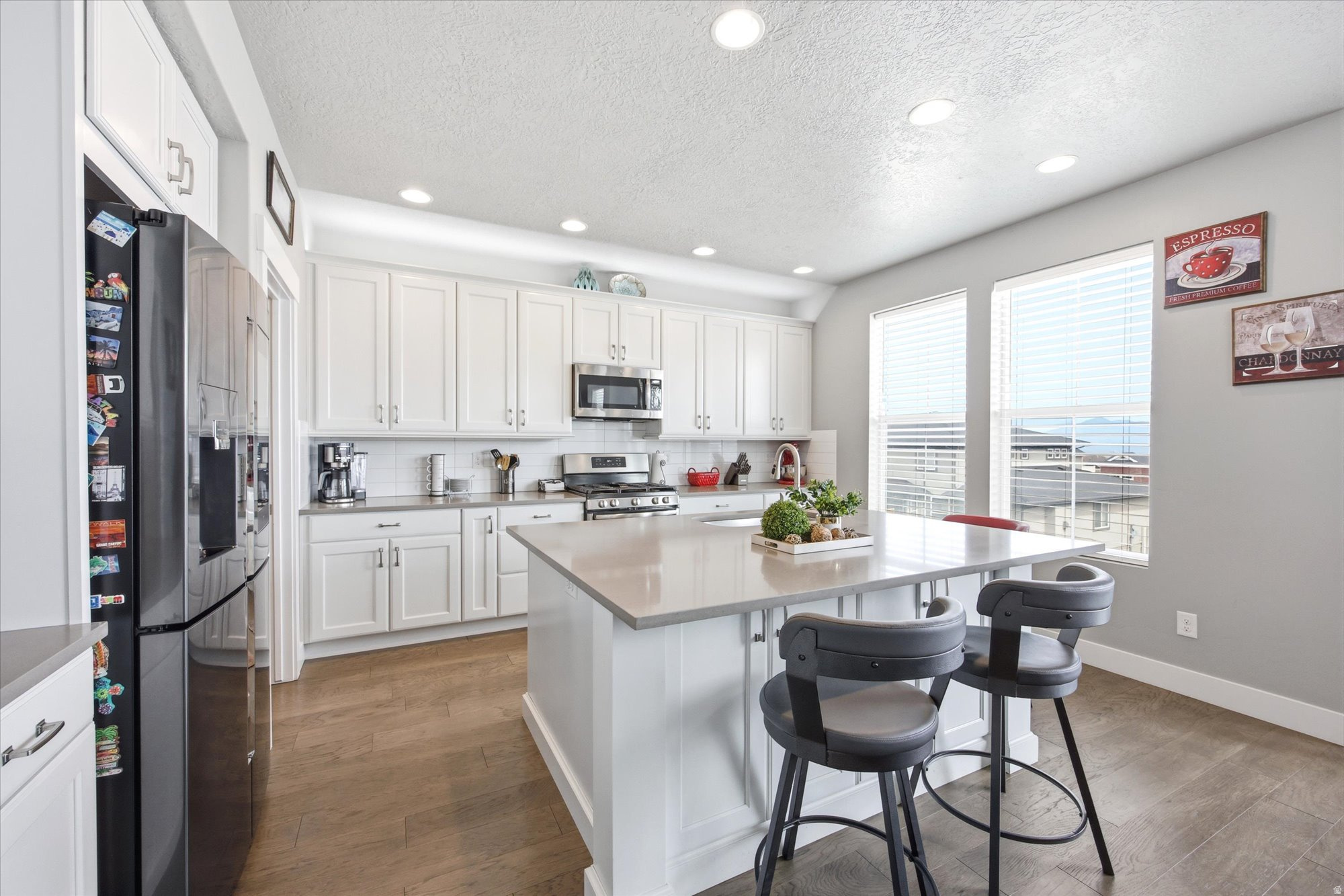 SOMMERGLEN HGHTS 414 - Residential