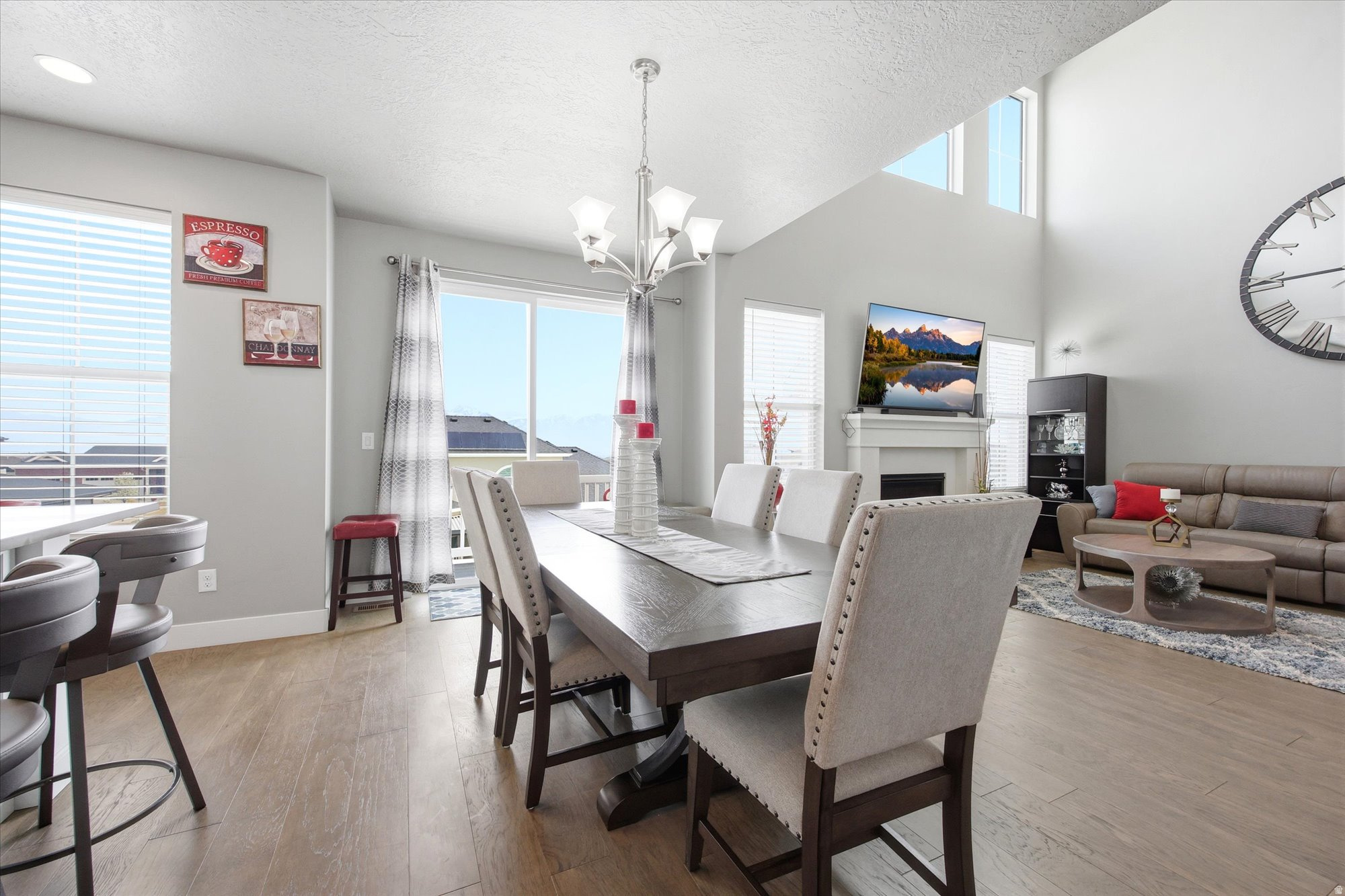 SOMMERGLEN HGHTS 414 - Residential