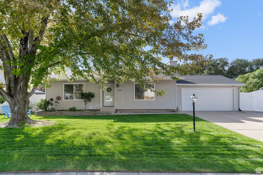 NEW ROOF OCT 20th! Welcome to this charming traditional rambler tucked away on a quiet cul-de-sac in a great Riverton neighborhood. With 3 bedrooms, 2 baths, and nearly 1,900 sq ft, this home blends comfort with thoughtful updates-perfect for your next chapter.  Inside, you'll find an open-concept kitchen with stainless steel appliances, and modern finishes throughout. A bright family room and spacious layout make it easy to enjoy both everyday living and entertaining.  The beautifully landscaped, fully fenced yard is a highlight, offering privacy and room to play, garden, or relax. With a full basement, attached garage with workshop space, and clean, move-in ready condition, this home is the perfect fresh start in Riverton.