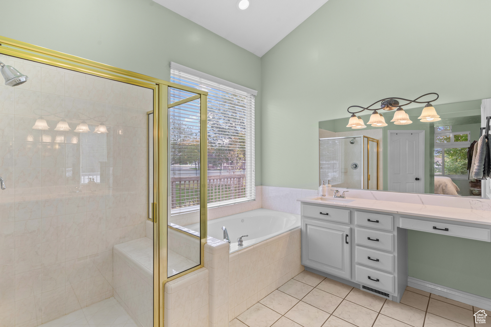 LINKS AT RIVERBEND - Residential