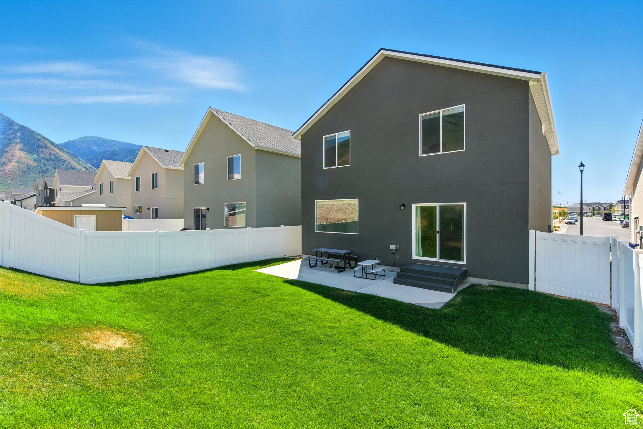 QUIET VALLEY - Residential