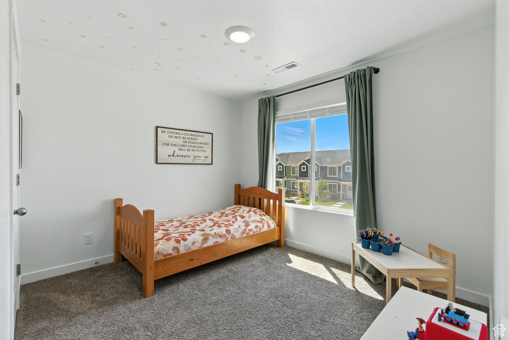 QUIET VALLEY - Residential