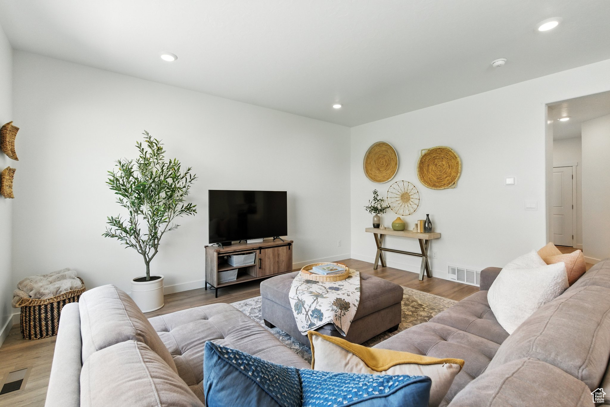 QUIET VALLEY - Residential