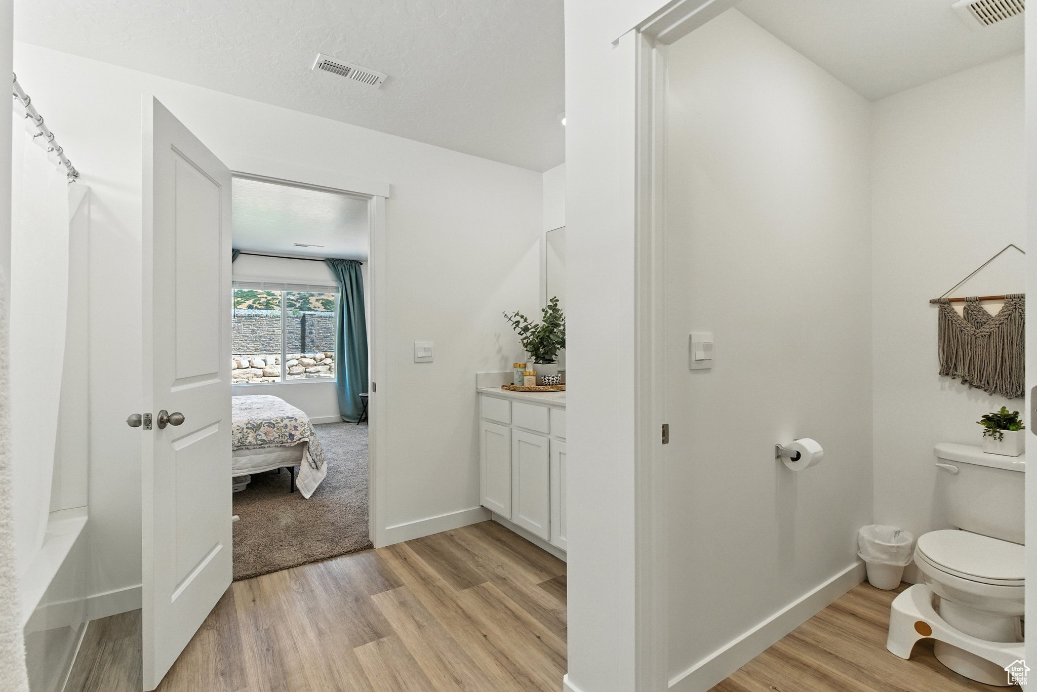 QUIET VALLEY - Residential