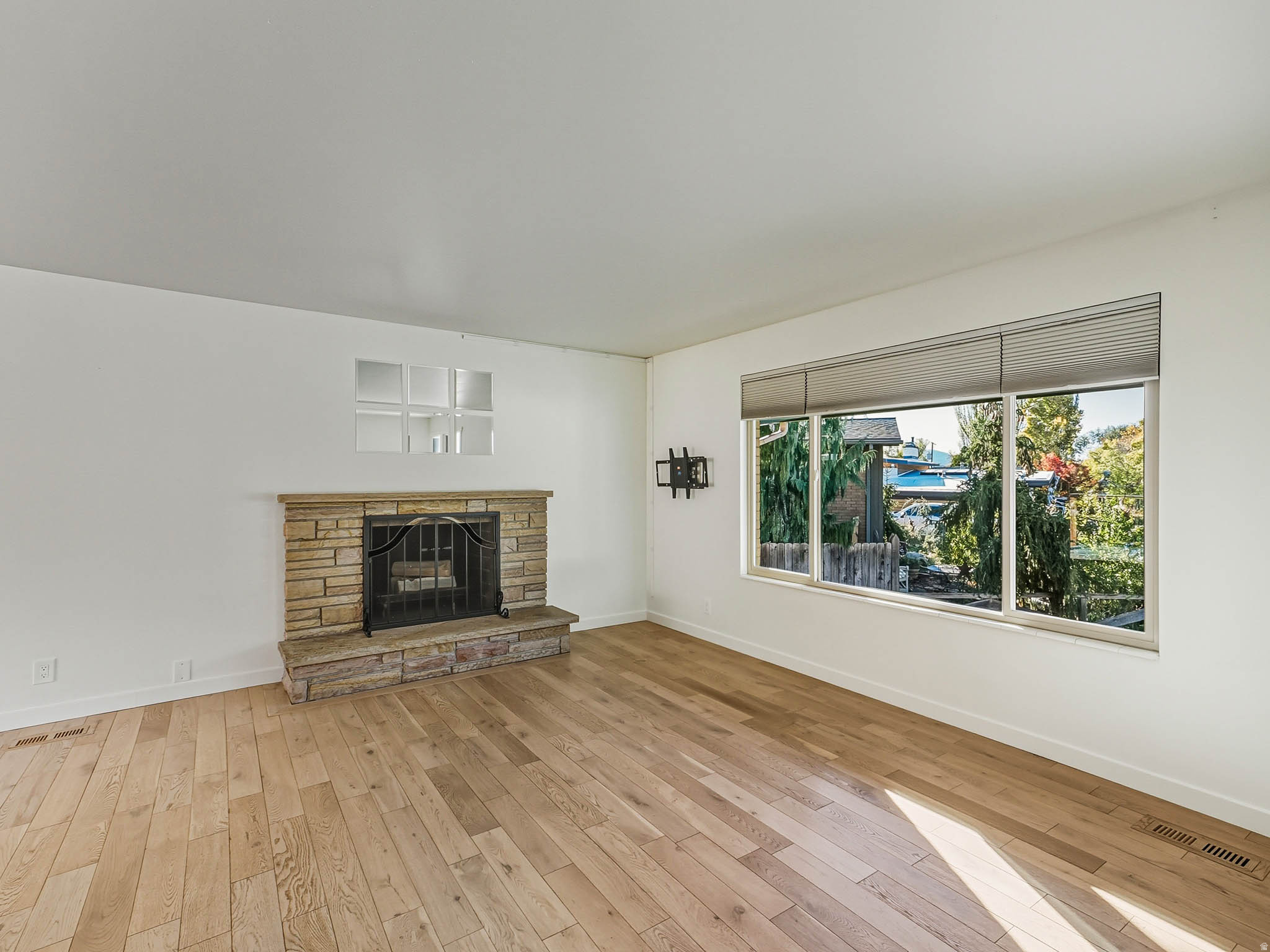 HIGHLAND VALE - Residential