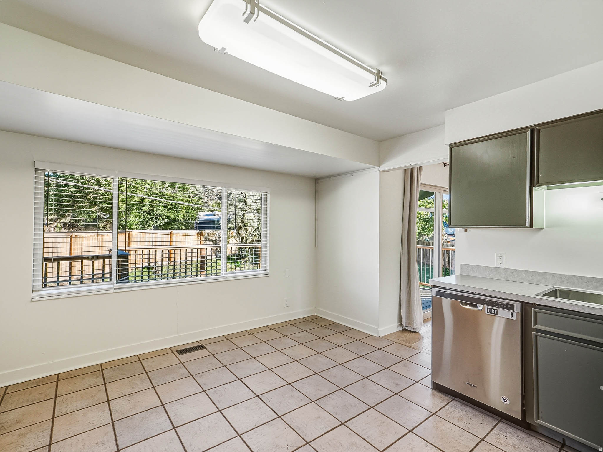 HIGHLAND VALE - Residential