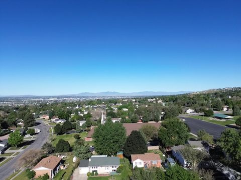 Tiny photo for 2873 N 975 E, North Ogden, UT 84414 (MLS # 2158205)