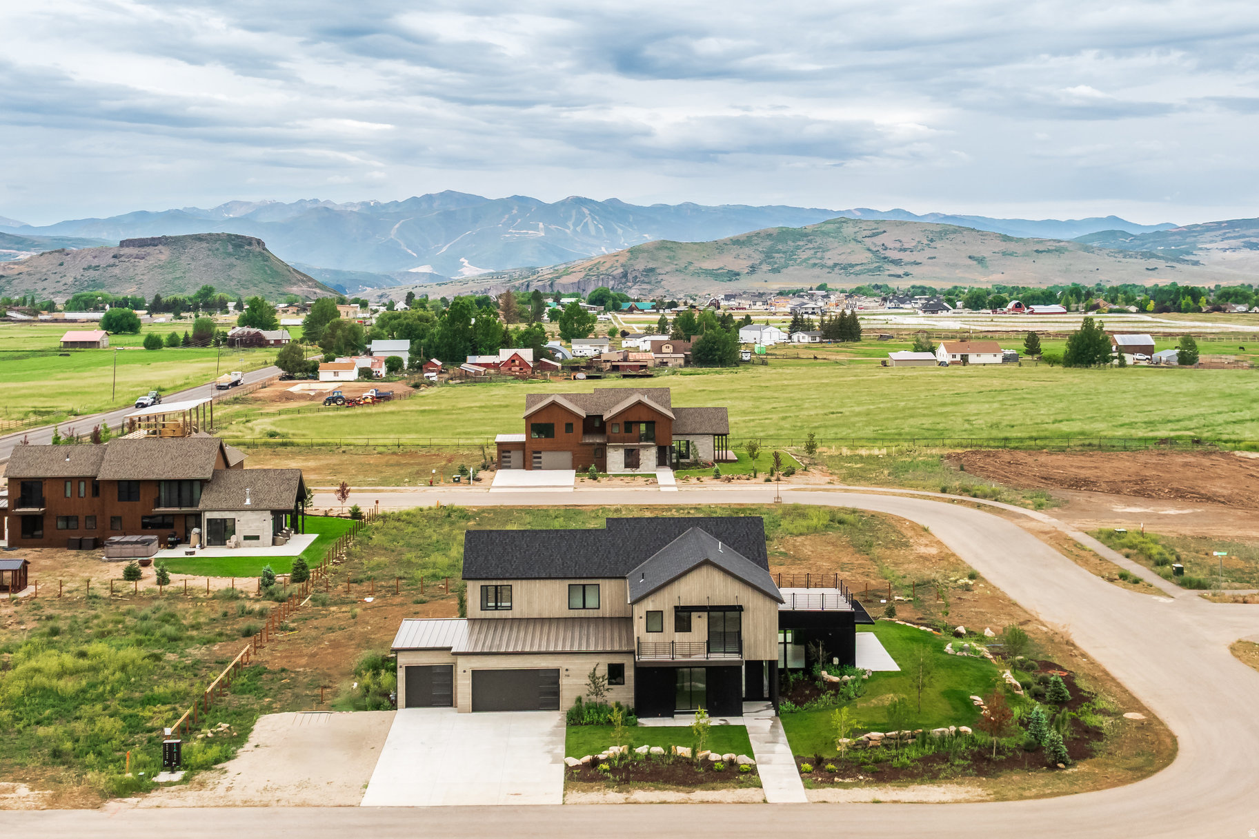 FRONTIER ACRES - Residential