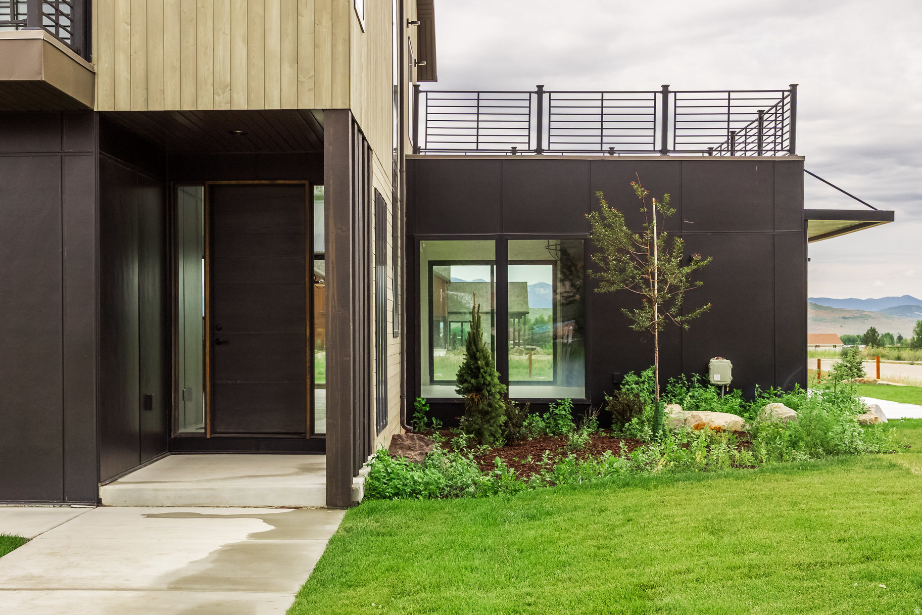 FRONTIER ACRES - Residential