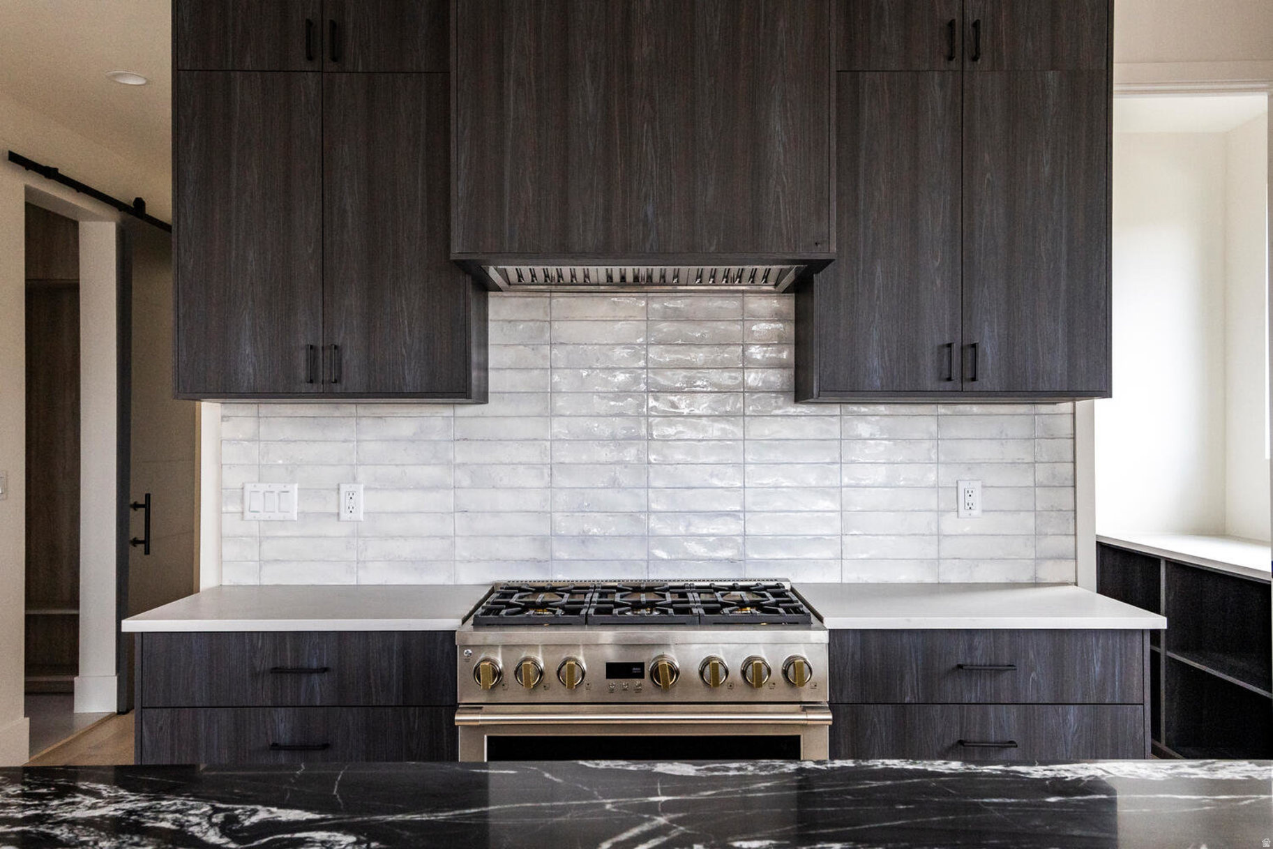 FRONTIER ACRES - Residential