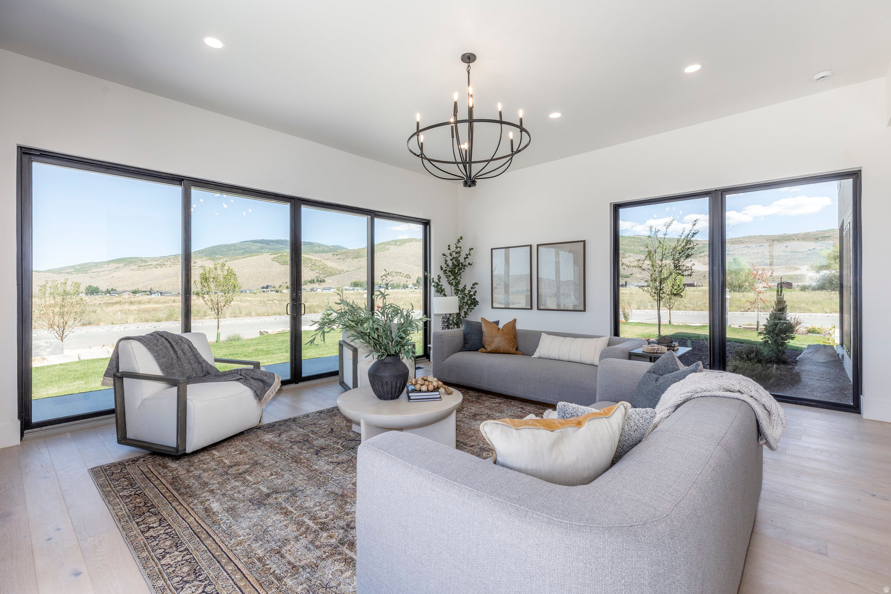 FRONTIER ACRES - Residential