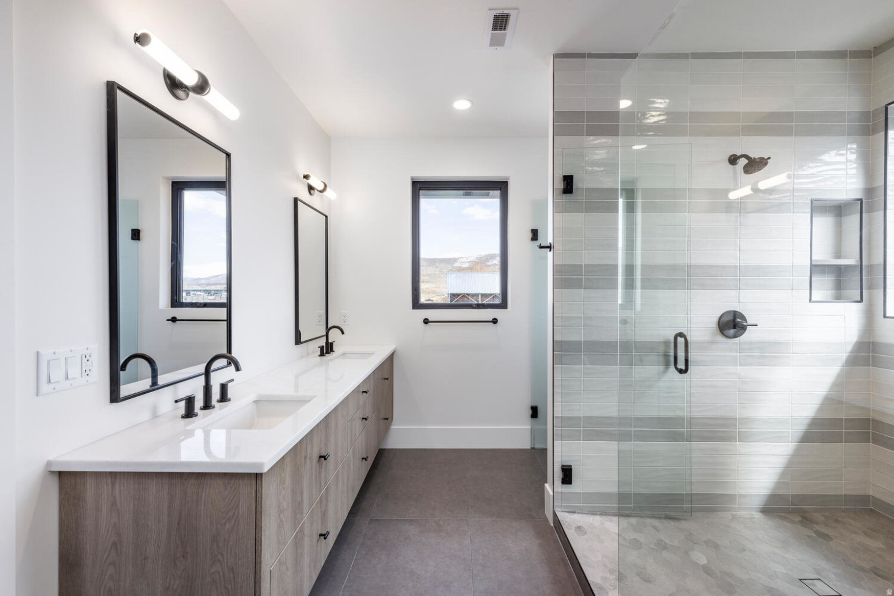 FRONTIER ACRES - Residential