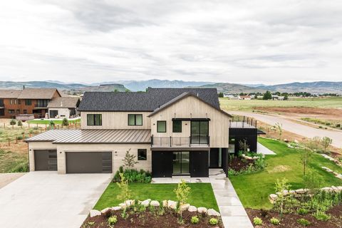 Tiny photo for 798 LAZY WAY #11, Francis, UT 84036 (MLS # 2142714)