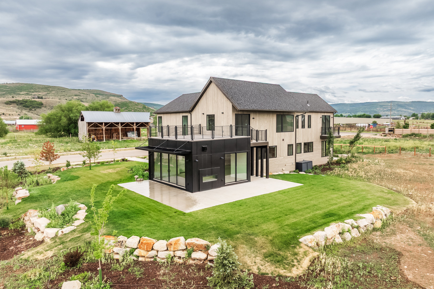 FRONTIER ACRES - Residential