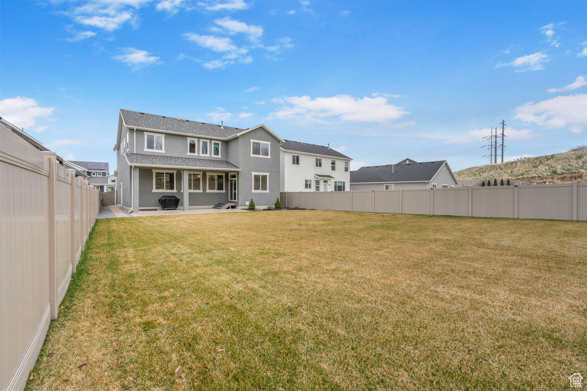 Bluffdale, Utah 84065, United States, 3 Bedrooms Bedrooms, ,3 BathroomsBathrooms,Residential,Active,99611