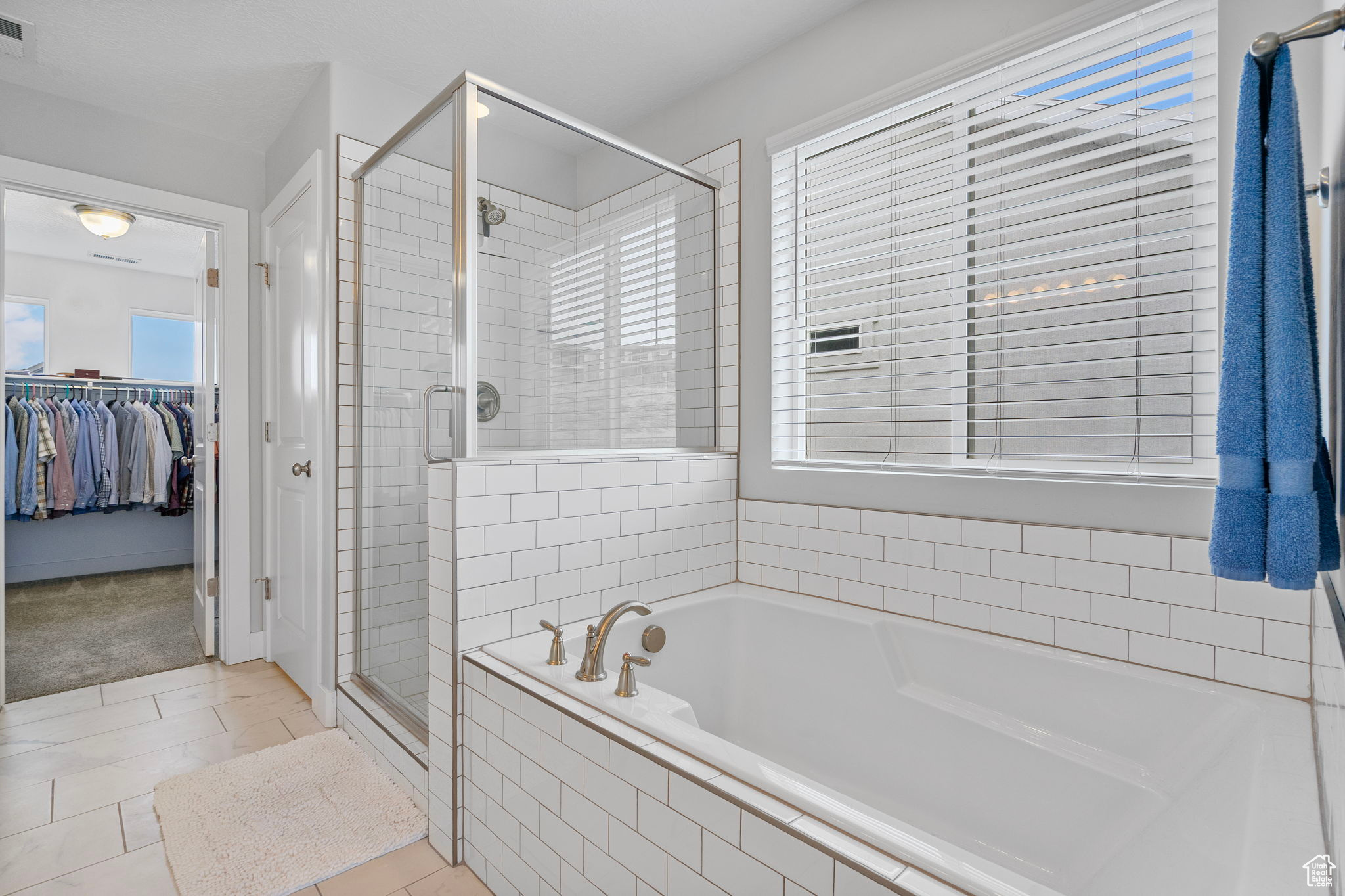 Bluffdale, Utah 84065, United States, 3 Bedrooms Bedrooms, ,3 BathroomsBathrooms,Residential,Active,99611