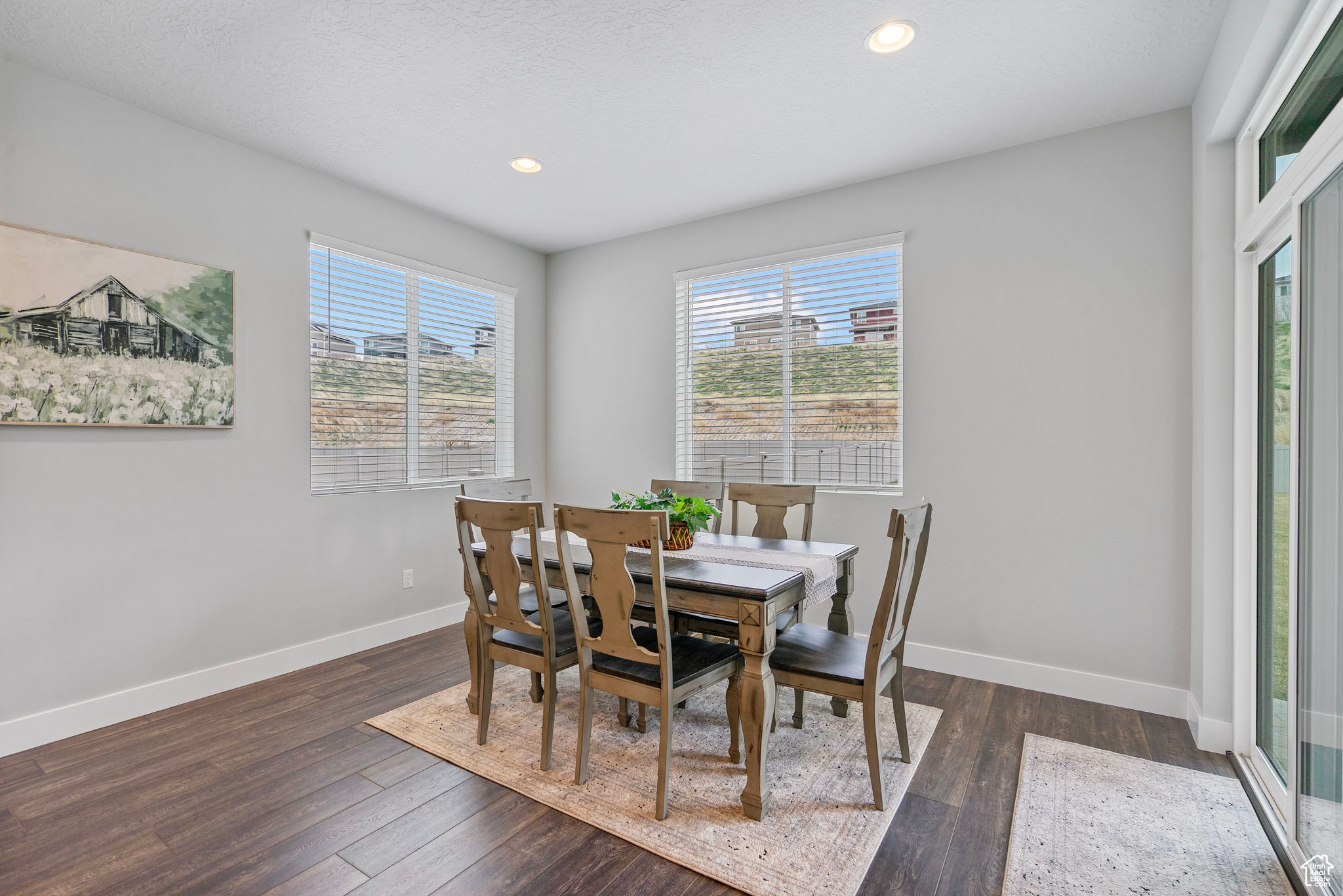 Bluffdale, Utah 84065, United States, 3 Bedrooms Bedrooms, ,3 BathroomsBathrooms,Residential,Active,99611