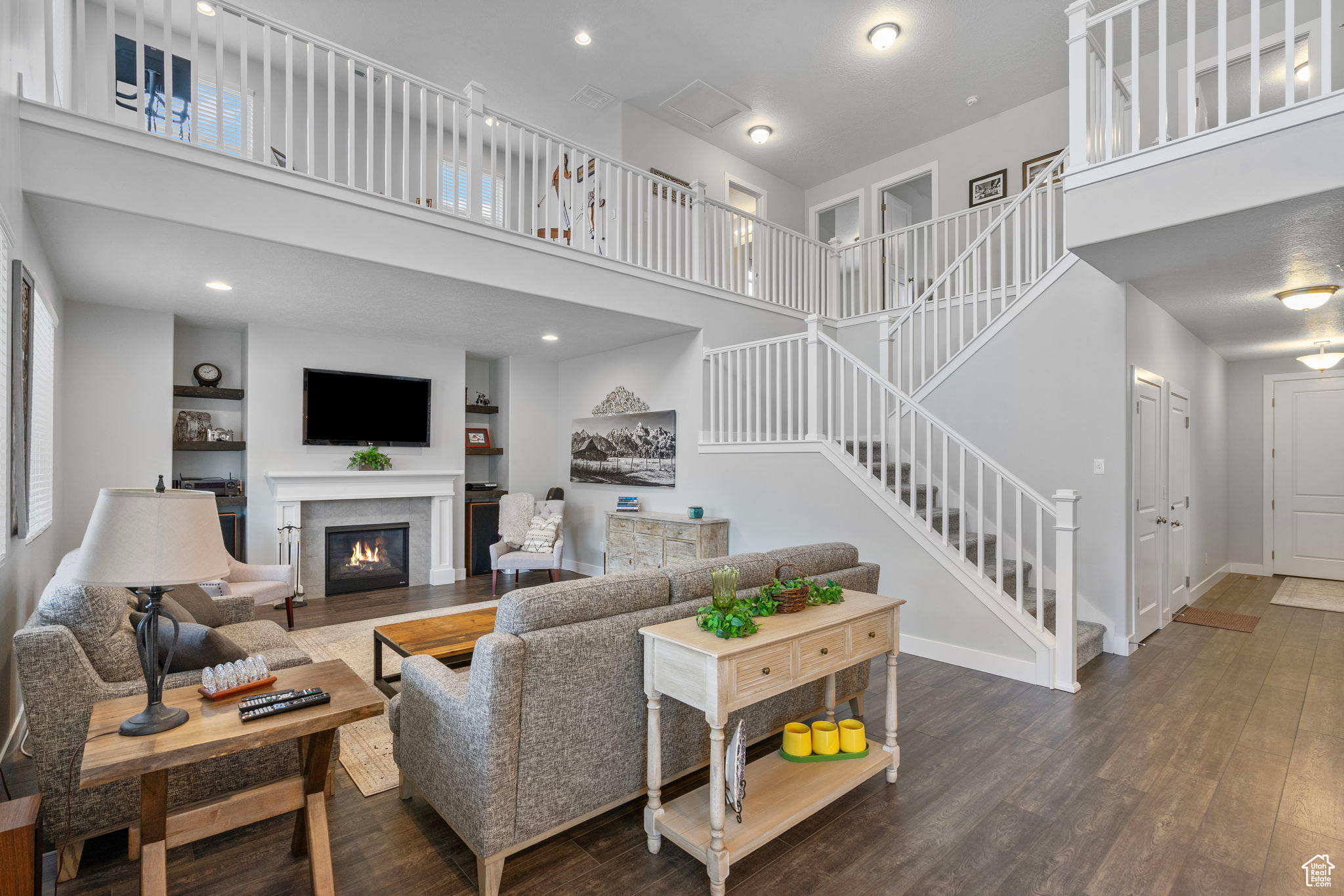 Bluffdale, Utah 84065, United States, 3 Bedrooms Bedrooms, ,3 BathroomsBathrooms,Residential,Active,99611