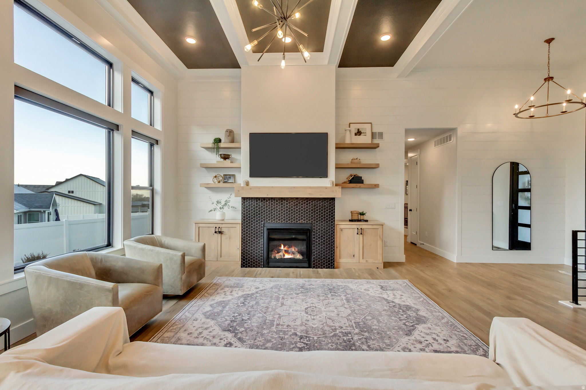 NORTHWOOD HILLS - Residential