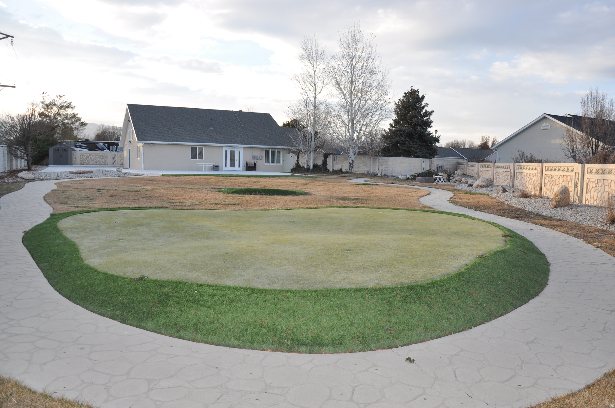 COUNTRY CROSSING 1 - Residential