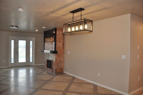 Tiny photo for 4073 W 11770 S, South Jordan, UT 84009 (MLS # 2135692)